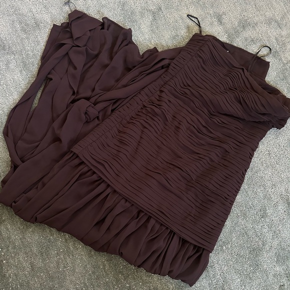 Tia Gown in Dark Brown - Picture 5 of 5